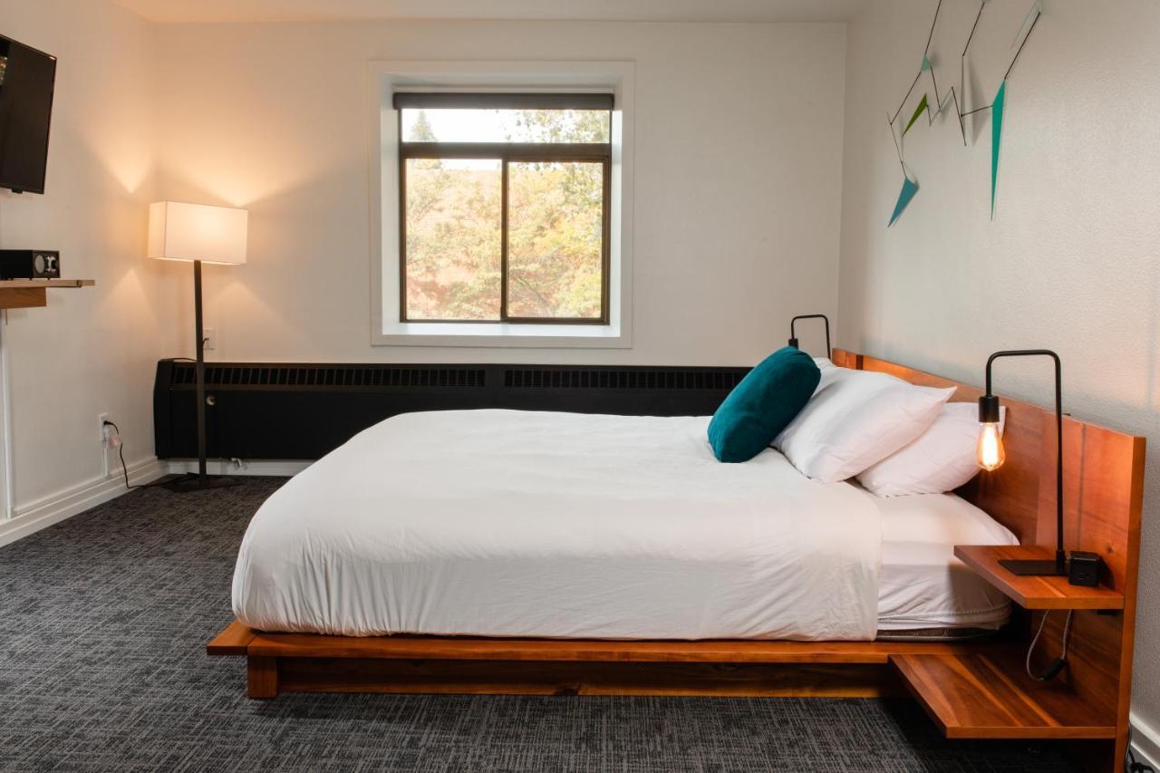 Hotel Leo Bellingham Bagian luar foto