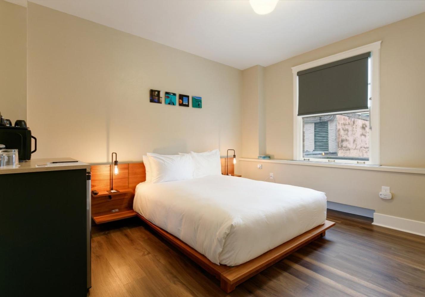 Hotel Leo Bellingham Bagian luar foto